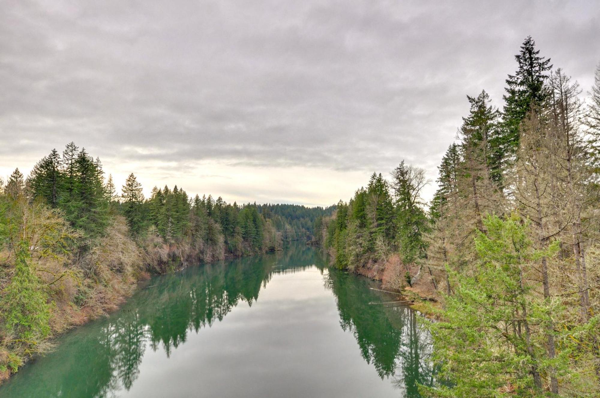 Estacada Home - Near Milo Mciver State Park! Экстерьер фото