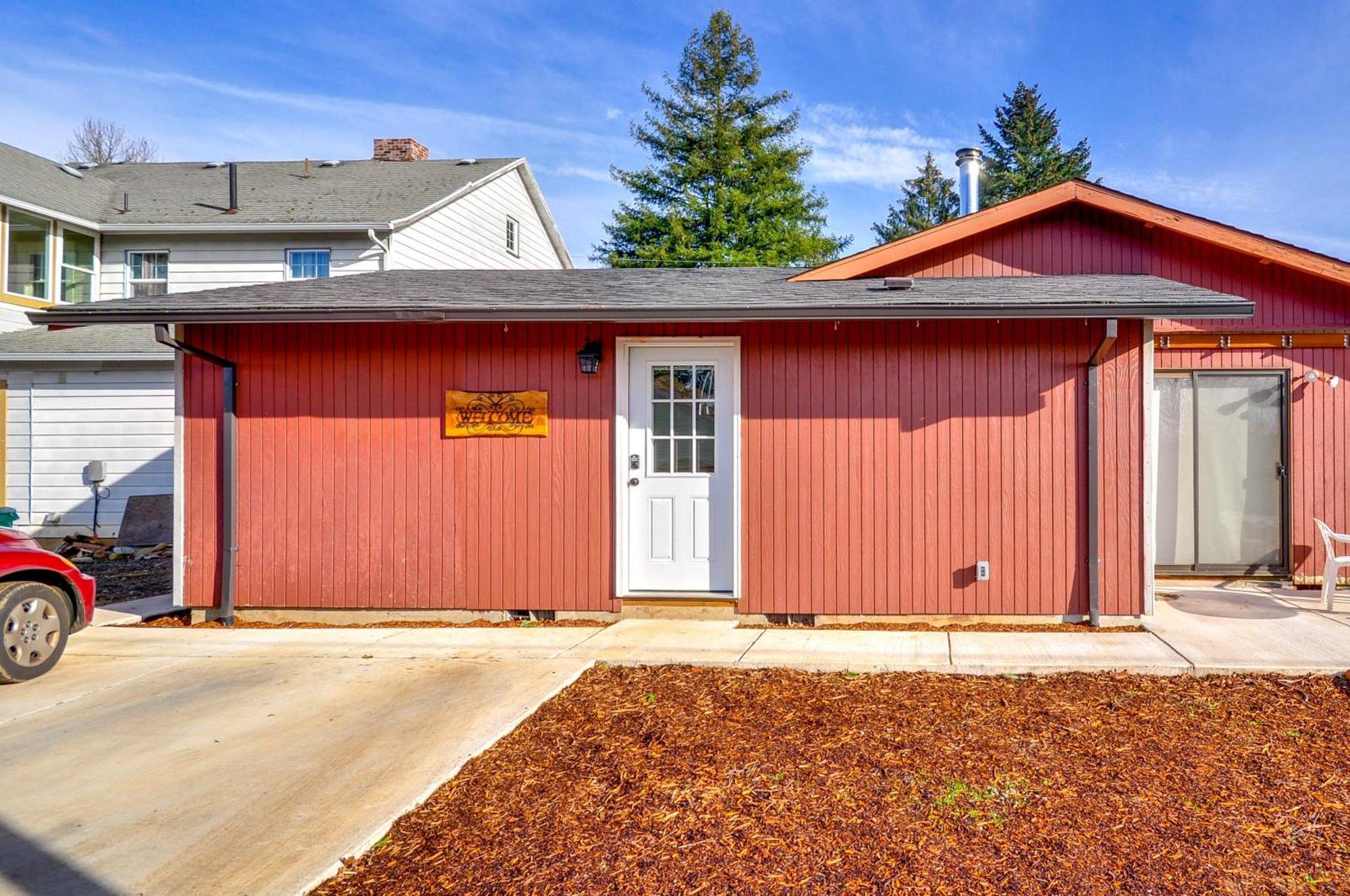 Estacada Home - Near Milo Mciver State Park! Экстерьер фото